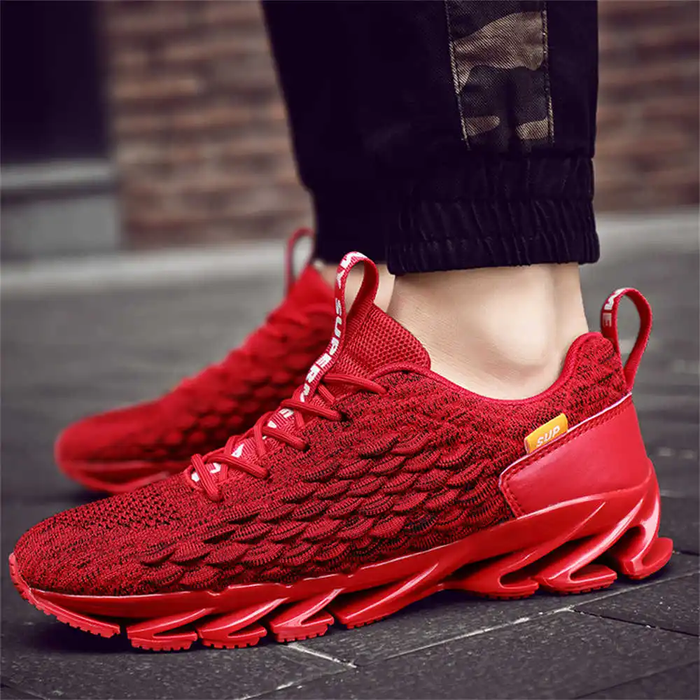 size 44 size 39 walking shoes  - Badminton House reseña y precio
