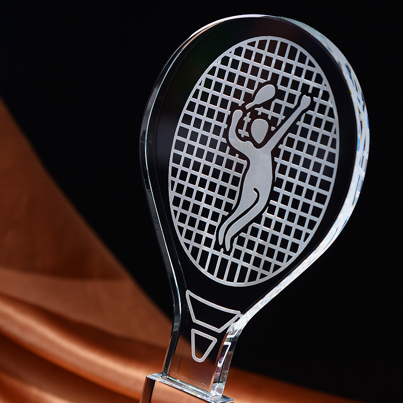 Customized Crystal Trophy Badm - Badminton Europe reseña y precio